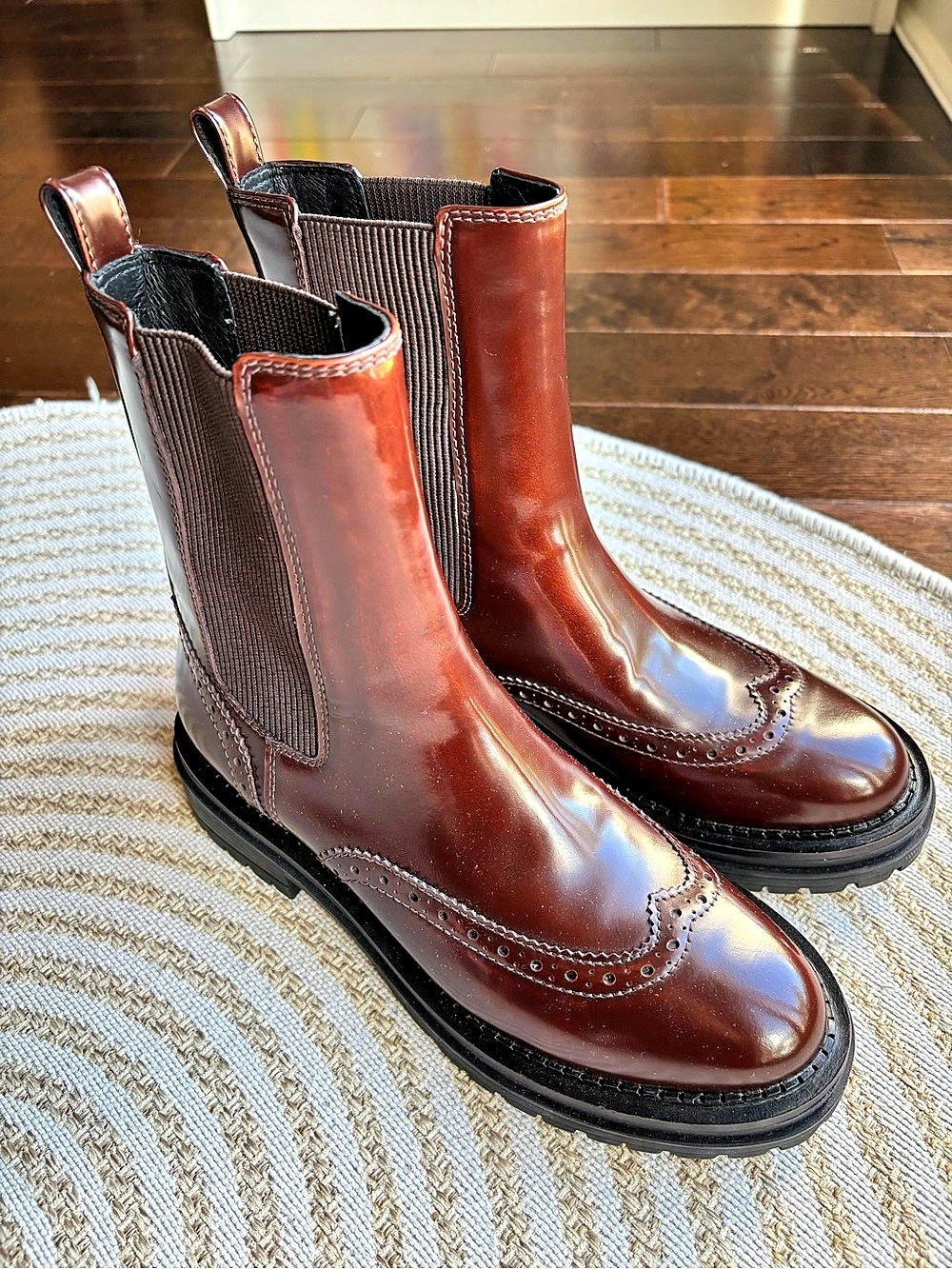 NWT Bibi Lou Maroon Cognac Chelsea Real Leather Ankle Boots EU 37 (US 6.5)